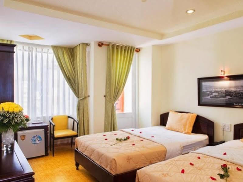 Mai Huy Hotel Nha Trang Bagian luar foto